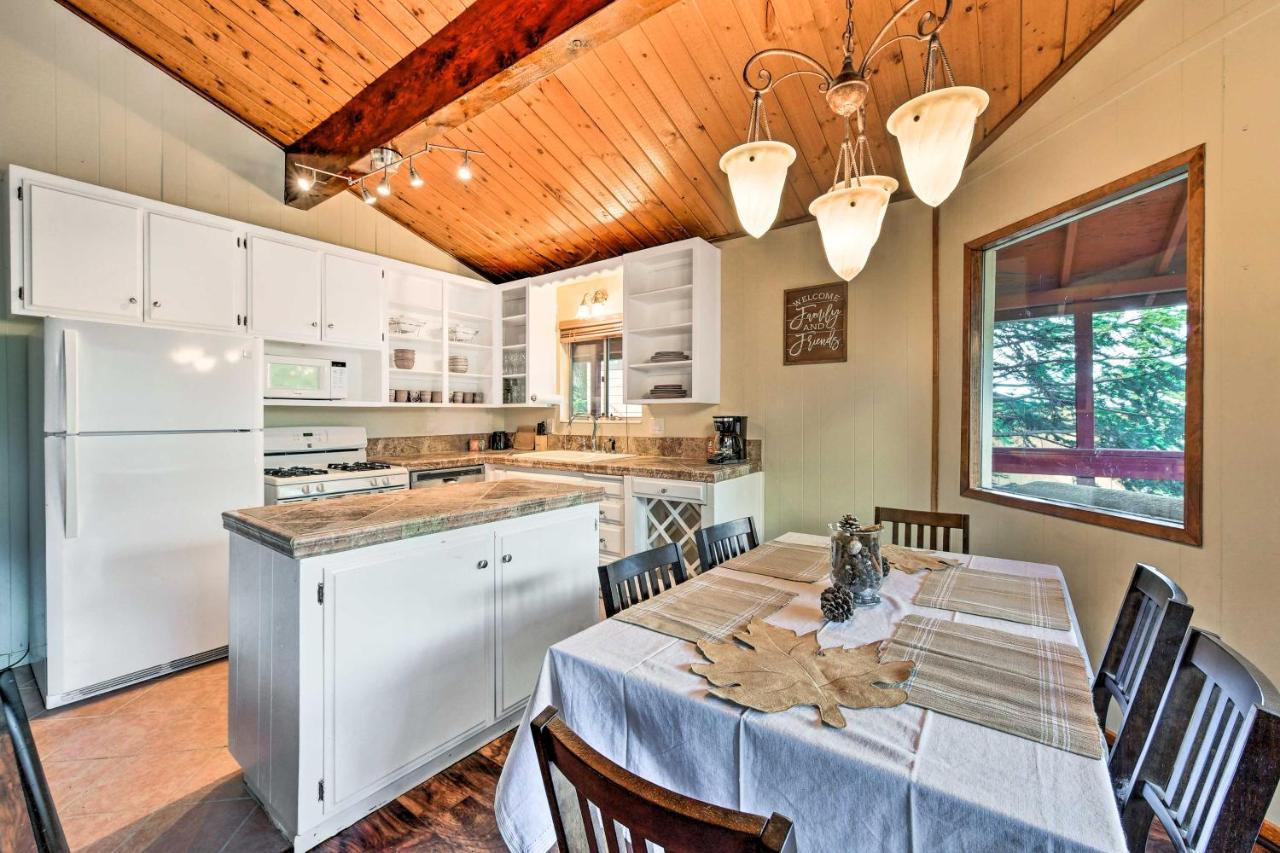 Lake Arrowhead Cabin With Deck And Stunning Mtn Views! San Bernardino Extérieur photo