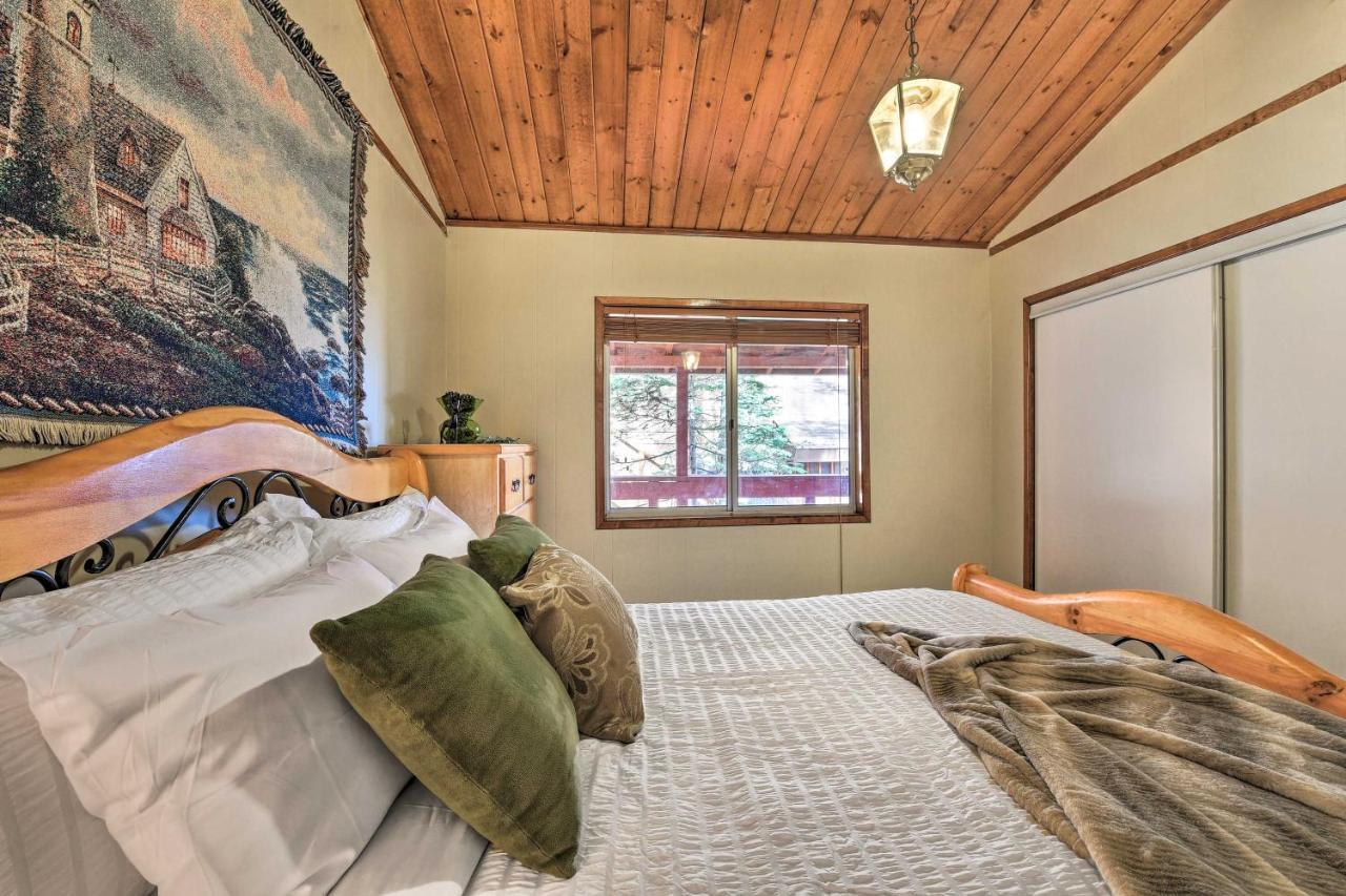 Lake Arrowhead Cabin With Deck And Stunning Mtn Views! San Bernardino Extérieur photo