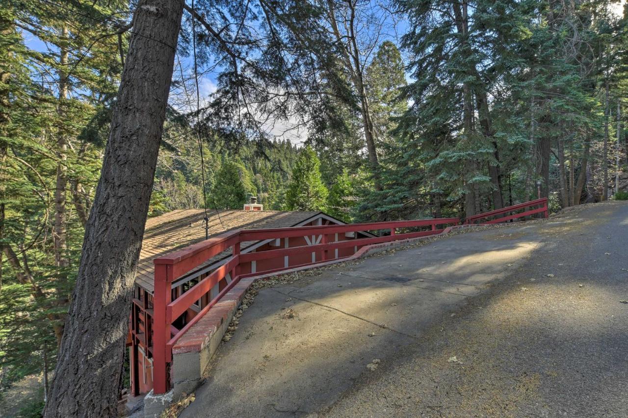 Lake Arrowhead Cabin With Deck And Stunning Mtn Views! San Bernardino Extérieur photo